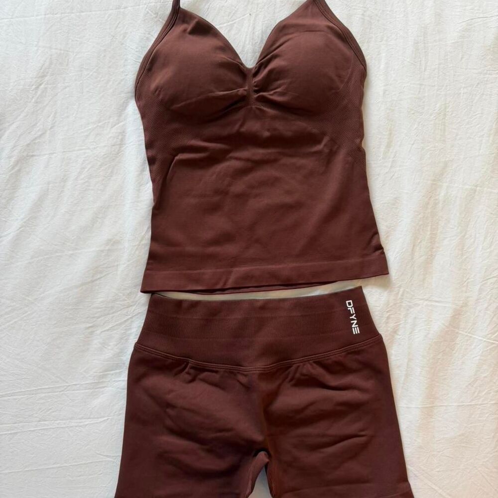 Dfyne Women's Brown Leggings - Picture 2 of 4